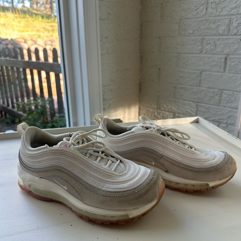 Nike Air Max 97 in White and Gray
